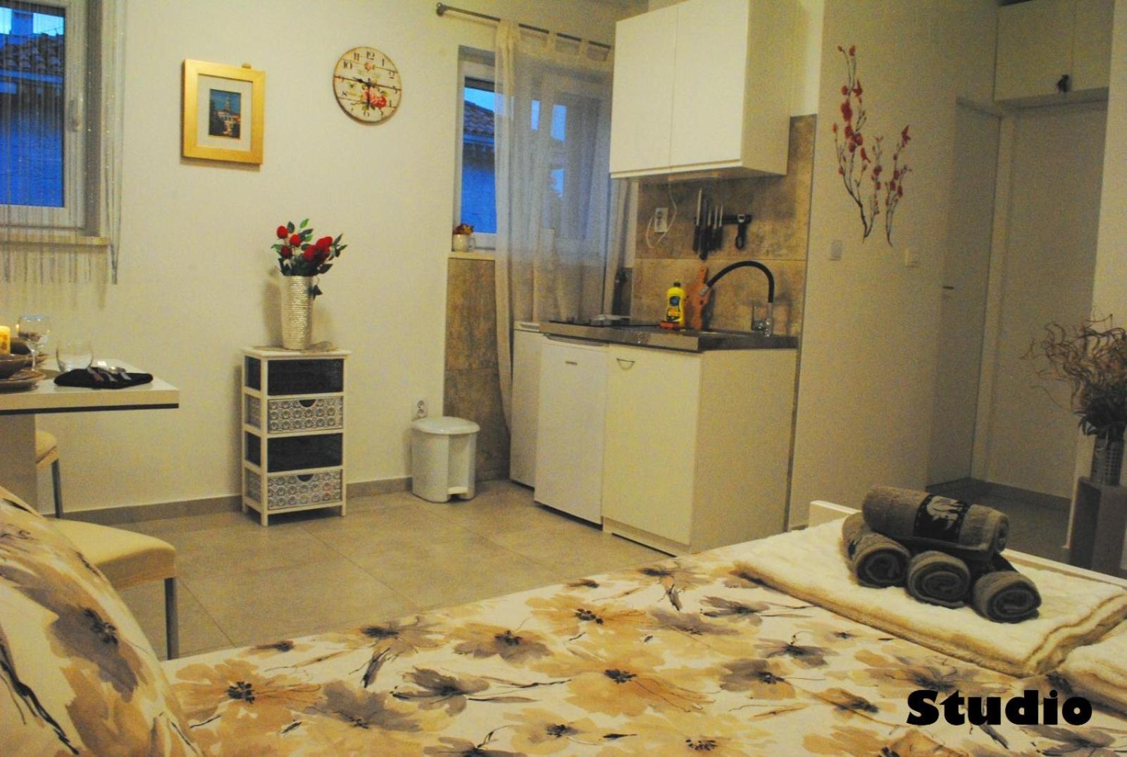 ספליט Sunshower Apartment And Studio מראה חיצוני תמונה